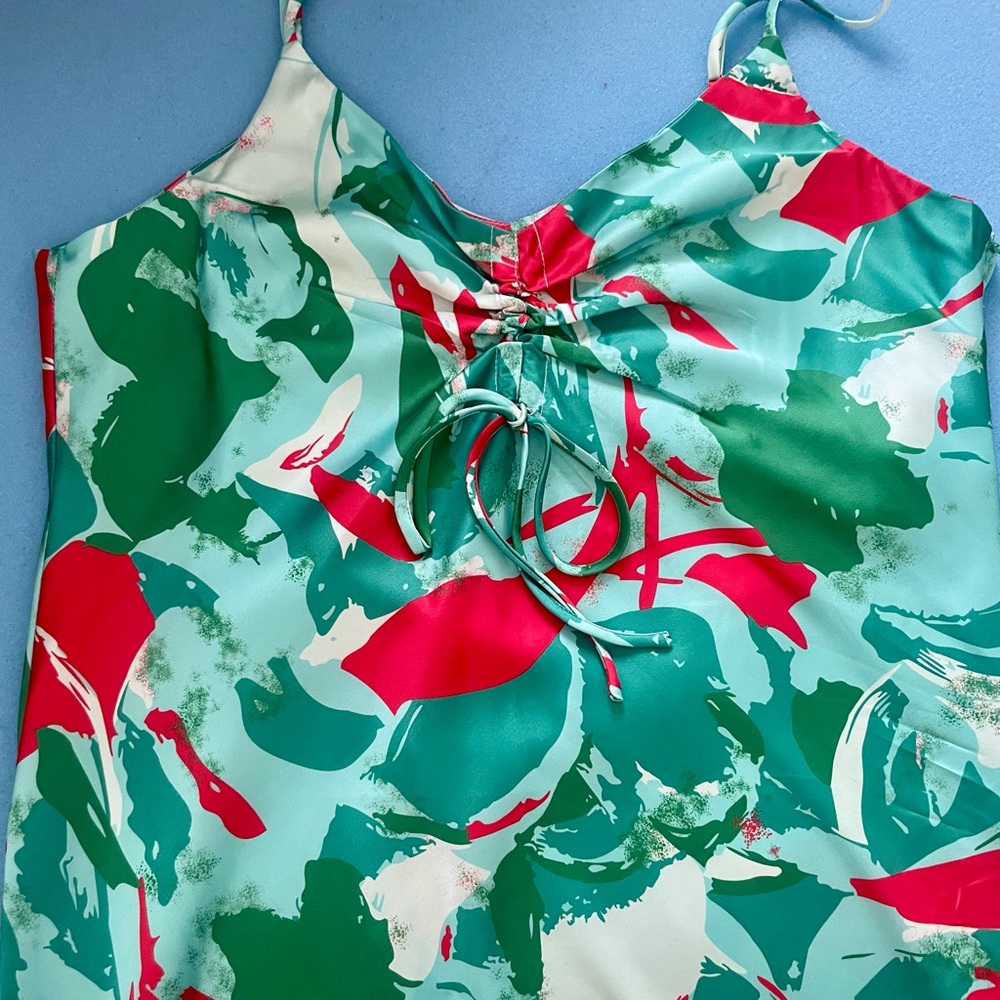 💚 Easel Satin Floral Slip Dress – sizes M, L NWT - Picture 14 of 14